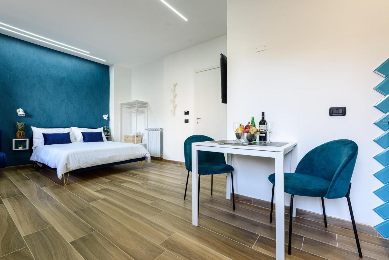 Sea City In Bed نابولي المظهر الخارجي الصورة